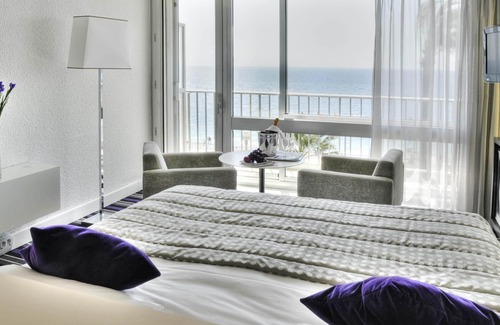 Carre d'Or Hotel | Mercure Nice Promenade Des Anglais