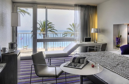 Carre d'Or Hotel | Mercure Nice Promenade Des Anglais