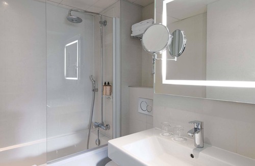 Montparnasse Hotel | Mercure Paris Montparnasse Raspail