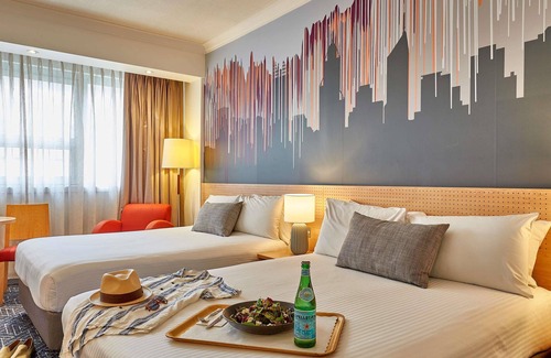 Perth Central Business District Hotel | Mercure Perth