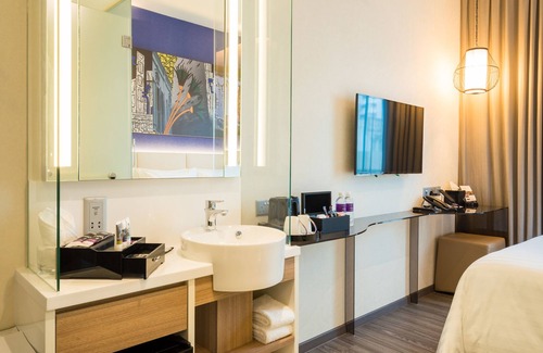Rochor Hotel | Mercure Singapore Bugis