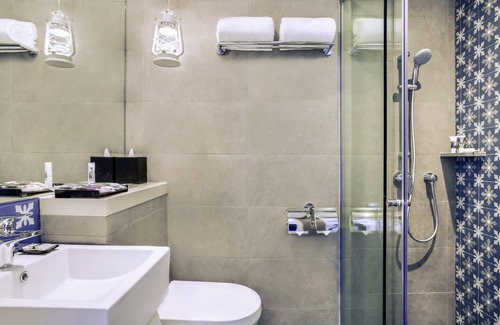 Orchard Hotel | Mercure Singapore On Stevens