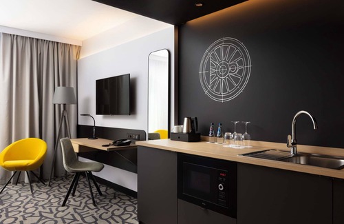 Ursus Hotel | Mercure Warszawa Ursus Station
