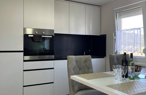 Tuttlingen Apartamento | Mergim Nebihi