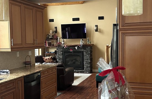 Parkland Beach Cabaña | Meridian Beach Cottage - Private Dock and Hot Tub