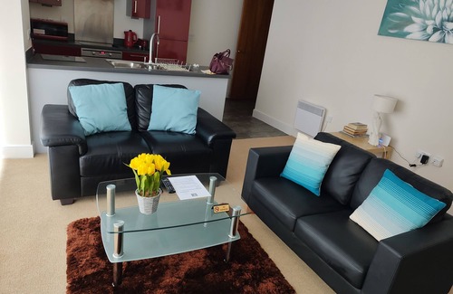 Castle Apartamento | Meridian Tower Apartment