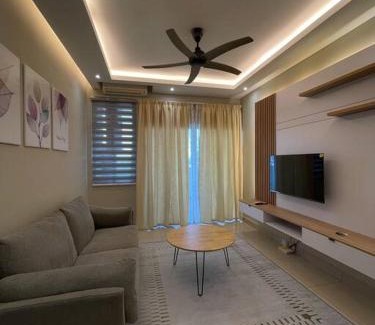 Masai Apartamento | Meridin Bayvue - 3BR - 6 Pax - Near MMHE