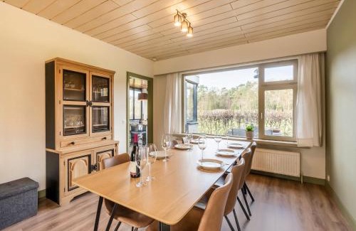 Merksplas Casa | Merksplas Villa with Terrace