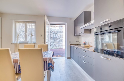 Ceriale Apartamento | Merlo C - town center & private parking, Ceriale, Italy