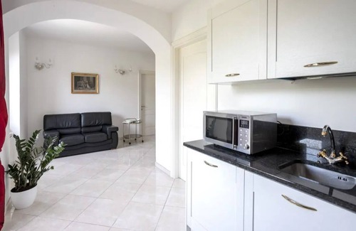 Cormons Apartamento | Merlot Apartment [Villa Beatrice 1836]