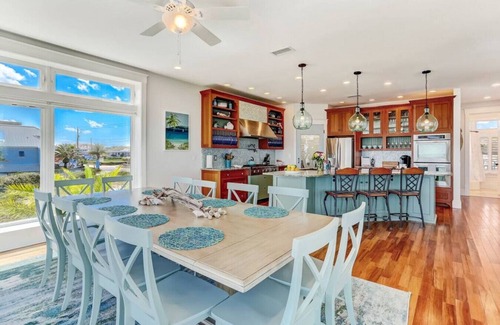 American Beach Casa | Mermaid Castle | Oceanfront Luxury Beach House | Rooftop Deck