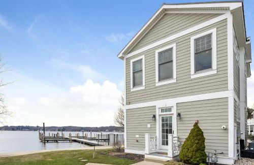 Saugatuck Villa | Mermaid Cove