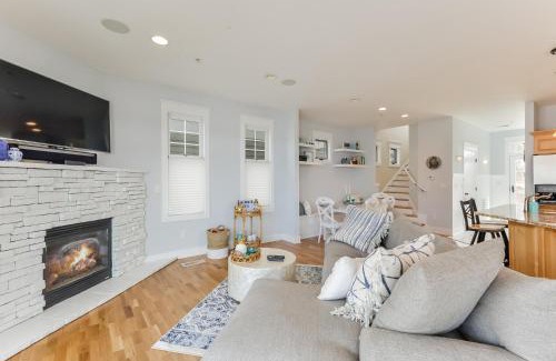 Saugatuck Villa | Mermaid Cove