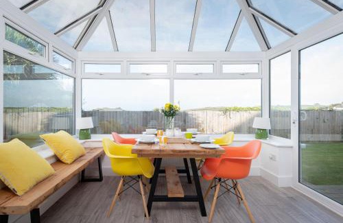 Porth Casa | Mermaid Gaze in Porth, Newquay