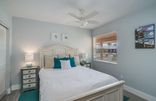 Marco Island Casa | Mermaid Manor; Waterfront with Direct Ocean Access and Private Heated Pool