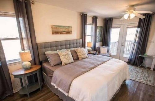 Southpointe Casa | Mermaid Stop