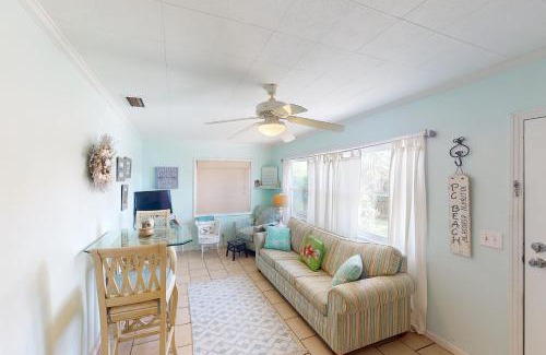 Laguna Beach Casa | Mermaid Tales