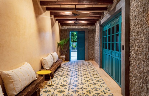 El Cuyo Hotel | Mero Mero Hotel