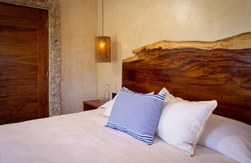 El Cuyo Hotel | Mero Mero Hotel