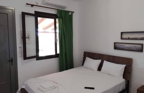 Pineios Apartamento | Apartamento Merovili 2' cerca del mar con jardín y Wi-Fi