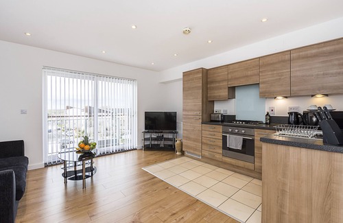 Reading Apartamento | Merrick House Apartments