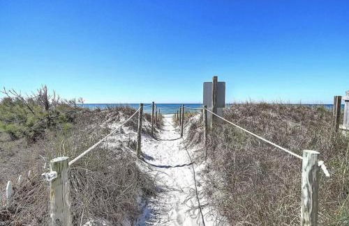 Biltmore Beach Apartamento | Merrimac Resort #32
