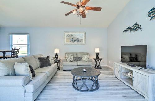 Merritt Island Casa | Merritt Island Home with Grill and Saltwater Pool