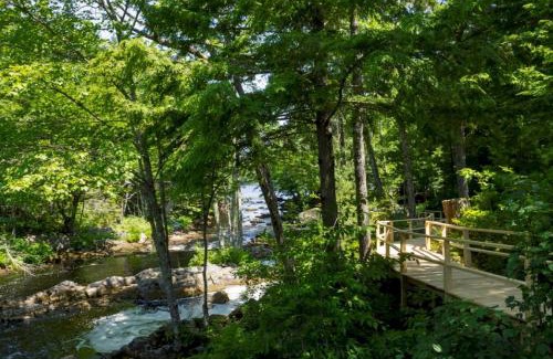 Annapolis Subdivision D Chalet De Esquí | Mersey River Chalets a nature retreat
