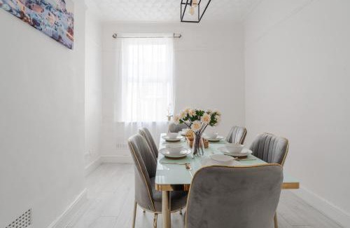 Bootle Apartamento | Mersey View 4 Bedroom by Liverpoollux Next To Everton Stadium