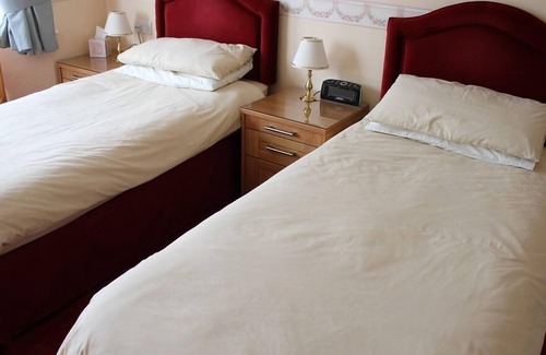 Worthing Cama Y Desayuno | Merton House
