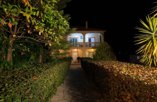 Agia Marina Casa | Mertoula Holiday House