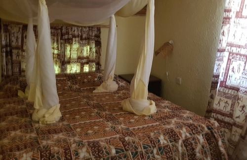 Arusha Cabina | Meru Mbega Lodge