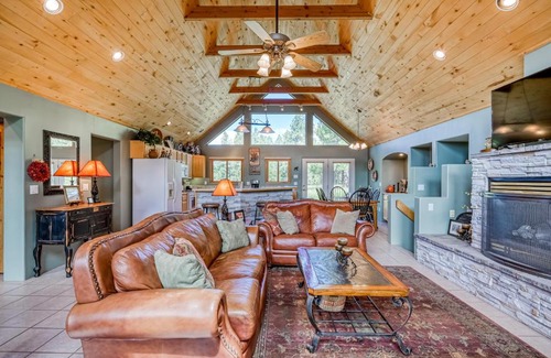 Angel Fire Casa | Merz Mountain Hideaway