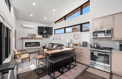 Mesa County Casa | Mesa Sunrise @ Palisade Legends