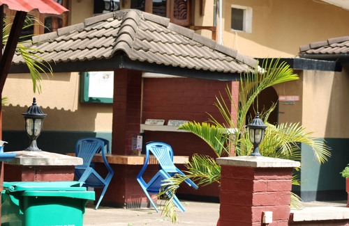 Arusha Region Hotel | Meserani Oasis Lodge & Campsite