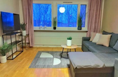 Jyvaskyla Apartamento | Mesikämmen - Free parking & WiFi - Next to the forest - Rating 9,4