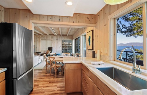 Meeks Bay Casa | Mesmerizing Meeks Bay | Outdoor Waterfront Deck