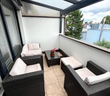 Munchen District Casa | MesseWohnenAschheim Business Zimmer und Apartment mit Balkon bei Messe München