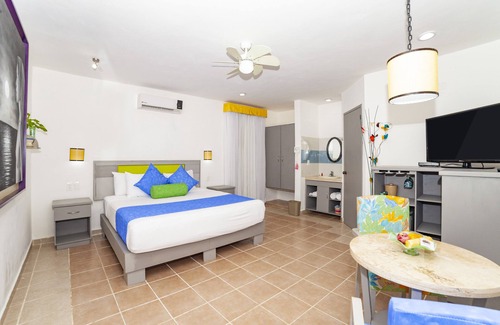 Centro de la ciudad de Tulum Hotel | Mestizo Gallery