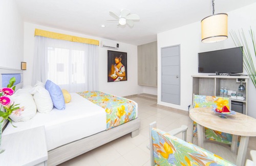 Centro de la ciudad de Tulum Hotel | Mestizo Gallery