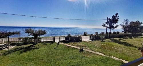 Ormilia Apartamento | Metamorphosis - Halkidiki Apartment on the beach