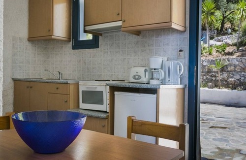 Kefalonia Hotel | Metaxatos Apartments