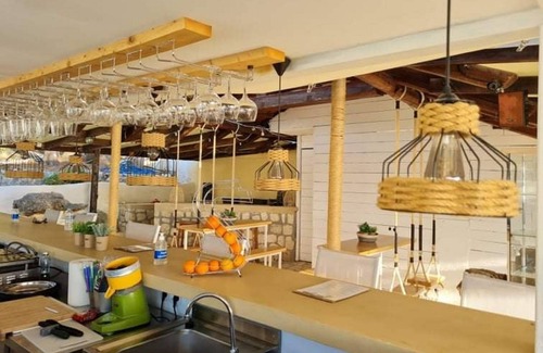 Kefalonia Hotel | Metaxatos Apartments