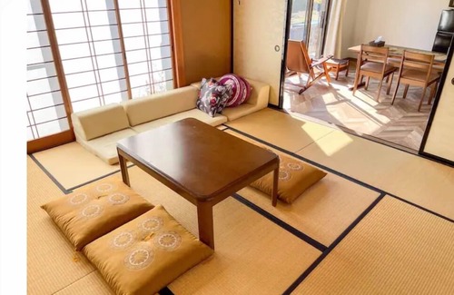 Fujiyoshida Casa | MeTeL ] You can see the magnificent Fuji from the window. Renovated first-class rental accommodations