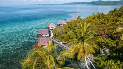 Sawinggrai Cabina | Methos Homestay - Raja Ampat