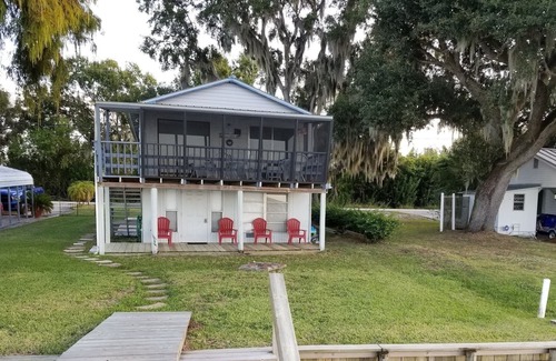Lake Placid Casa | Meticulosamente mantenido - Lake June Front Home
