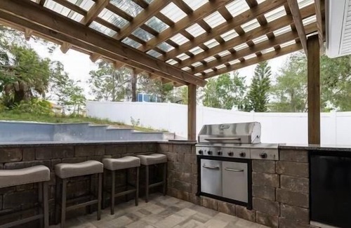 Tarpon Springs Casa | Meticulously renovated home in Tarpon Springs