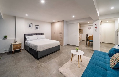 Barrios Unidos Apartamento | Metro Art 72