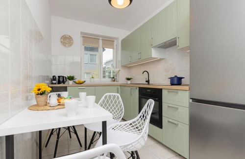 Gorce Apartamento | Metro Bemowo Two-Storey Apartment Pełczyńskiego by Noclegi Renters