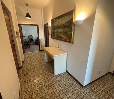 Prenestino-Centocelle Apartamento | [Metro C - Centocelle] Ampio Appartamento con tre camere da letto